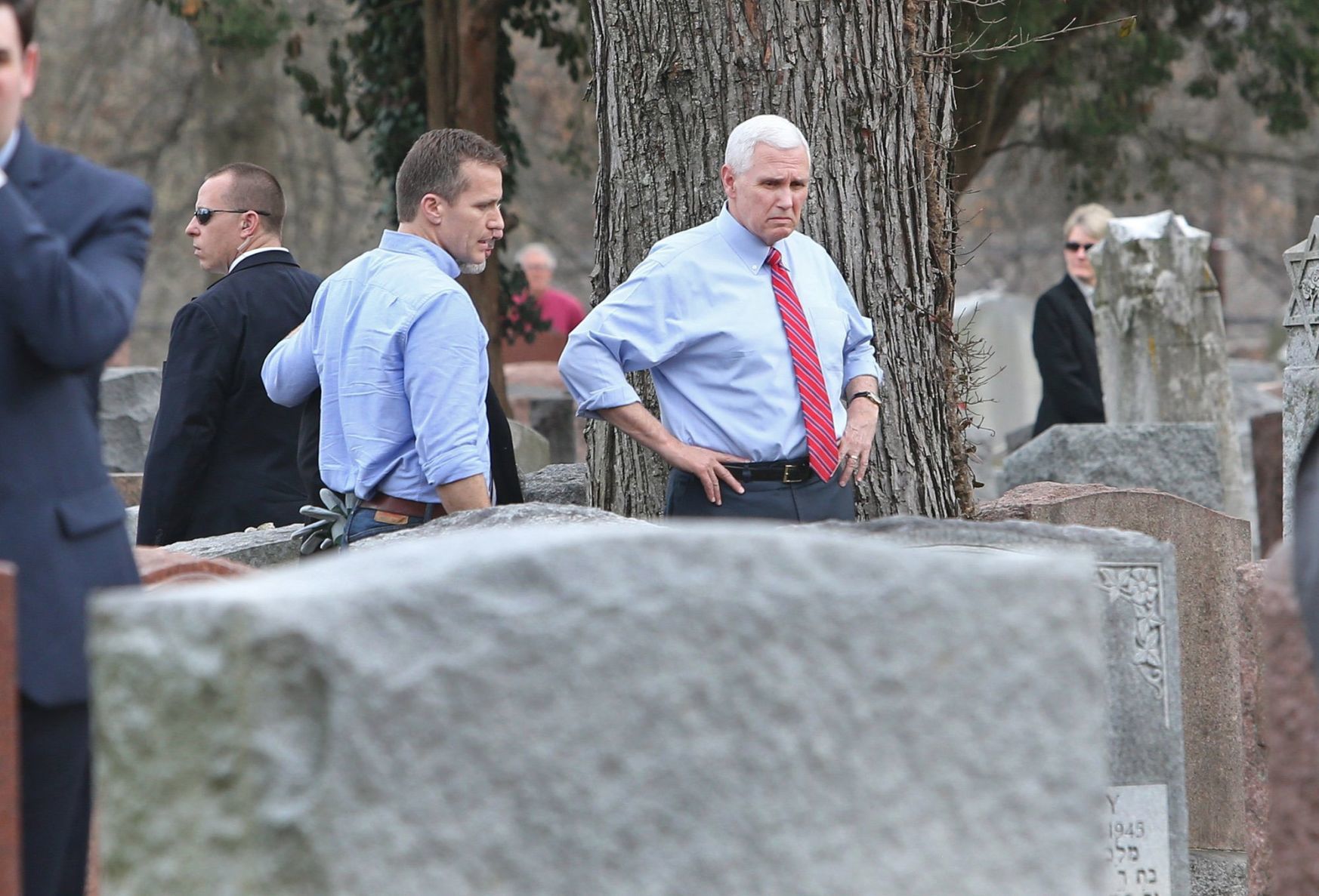 Vice President and Governor visit Vandalized Cemetery